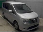 2014 NISSAN SERENA