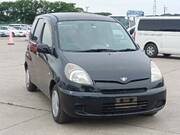 2000 TOYOTA FUNCARGO X