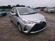 2018 TOYOTA VITZ F