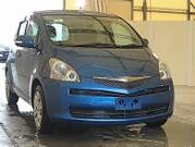2010 TOYOTA RACTIS