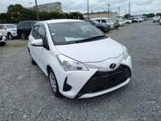 2018 TOYOTA VITZ F