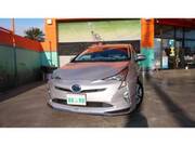2017 TOYOTA PRIUS S