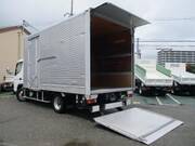 2018 FUSO CANTER