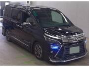 2018 TOYOTA VOXY