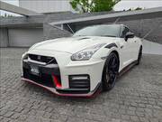 2020 NISSAN GT-R
