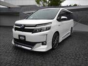 2014 TOYOTA VOXY