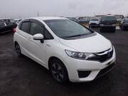 2016 HONDA FIT HYBRID