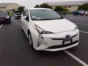 2018 TOYOTA PRIUS S SAFETY PLUS