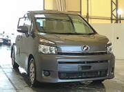 2011 TOYOTA VOXY X
