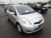 2009 TOYOTA VITZ