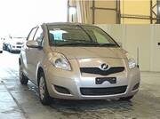 2010 TOYOTA VITZ