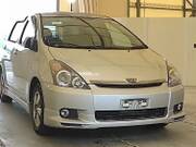 2004 TOYOTA WISH