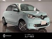 2022 RENAULT TWINGO
