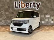 2019 HONDA N-BOX CUSTOM