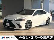 2019 LEXUS ES
