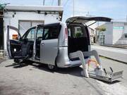 2011 NISSAN SERENA