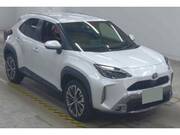 2023 TOYOTA YARIS CROSS