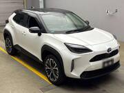 2022 TOYOTA YARIS CROSS