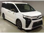 2018 TOYOTA VOXY