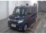 2022 HONDA N-BOX CUSTOM