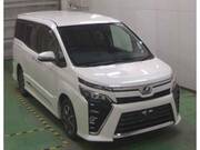 2018 TOYOTA VOXY