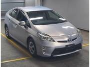 2014 TOYOTA PRIUS S