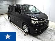 2010 TOYOTA VOXY