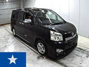 2013 TOYOTA VOXY