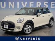 2017 BMW MINI COOPER