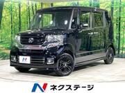 2017 HONDA N-BOX CUSTOM