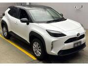 2022 TOYOTA YARIS CROSS