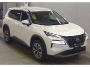 2022 NISSAN X-TRAIL