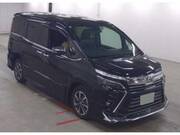 2018 TOYOTA VOXY