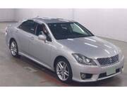 2010 TOYOTA CROWN