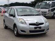 2008 TOYOTA VITZ B