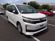 2016 TOYOTA VOXY