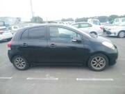 2010 TOYOTA VITZ