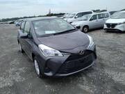 2018 TOYOTA VITZ F