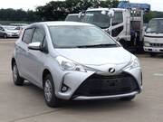 2019 TOYOTA VITZ F
