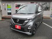 2020 NISSAN ROOX