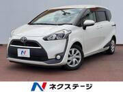 2017 TOYOTA SIENTA X