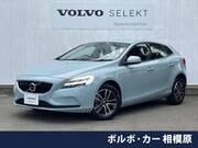 2018 VOLVO V40