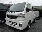 2025 DAIHATSU HIJET TRUCK