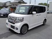 2016 HONDA N-BOX CUSTOM