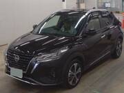 2020 NISSAN KICKS