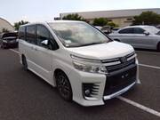 2015 TOYOTA VOXY