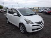 2008 TOYOTA RACTIS X L PACKAGE