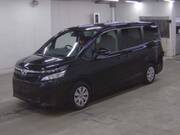 2019 TOYOTA VOXY X