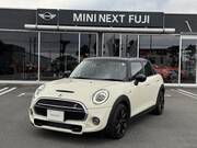 2020 BMW MINI