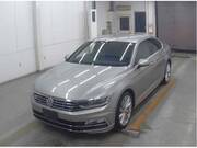 2016 VOLKSWAGEN PASSAT